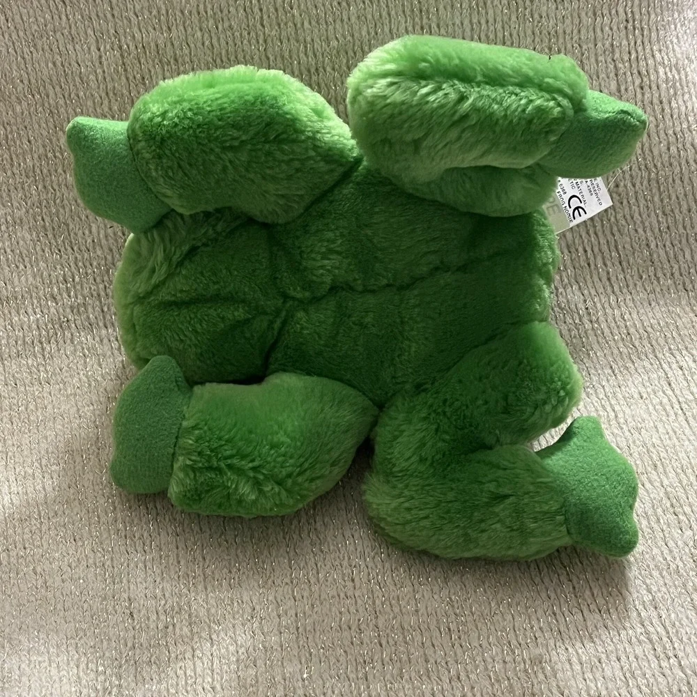 DAKIN Hoppity Green Frog Applause Noisie Stuffed Animal Plush #6368 6.5 Inches